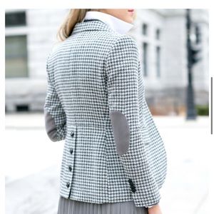 Brooks Brothers Gray Stelita Fir Houndstooth Blazer
